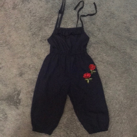 Romper - Picture 2 of 3